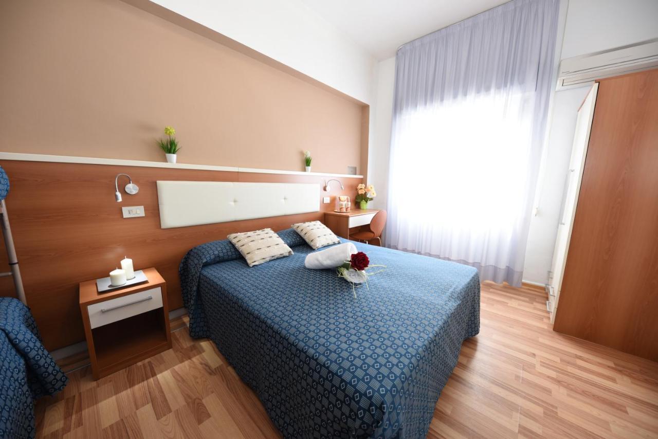 Miramare Inn Hotel Marotta Ngoại thất bức ảnh