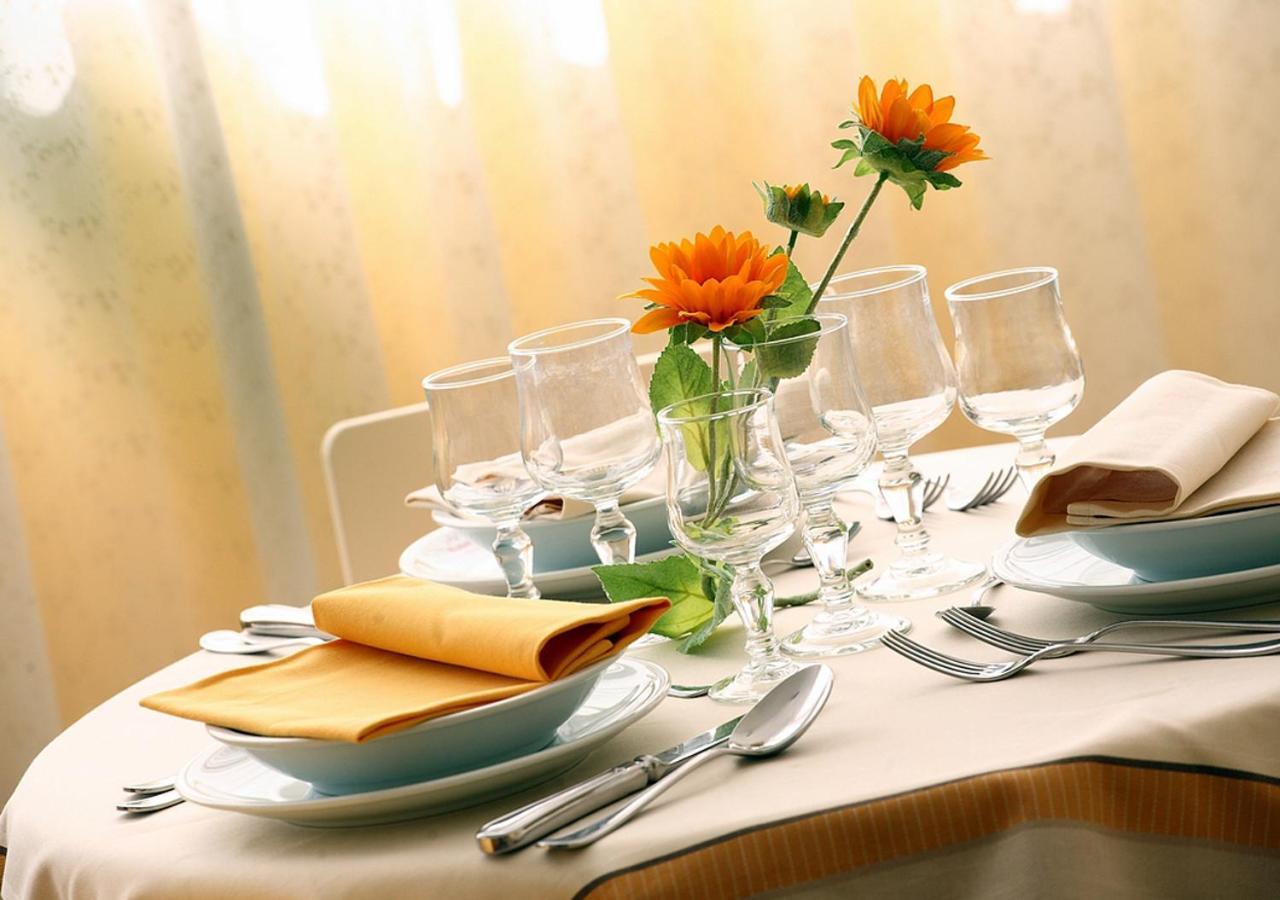 Miramare Inn Hotel Marotta Ngoại thất bức ảnh